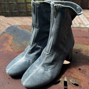 RARE EUC H&M Divided Crushed Velvet Zip-Up Ankle Boots